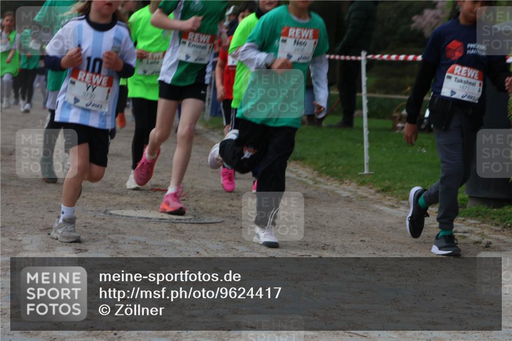 25.04.2026 - Das Zehntel Zöllner http://msf.ph/oto/9624417 25.04.2026 07:43:26 Laufen 10, 18571 meine-sportfotos.de