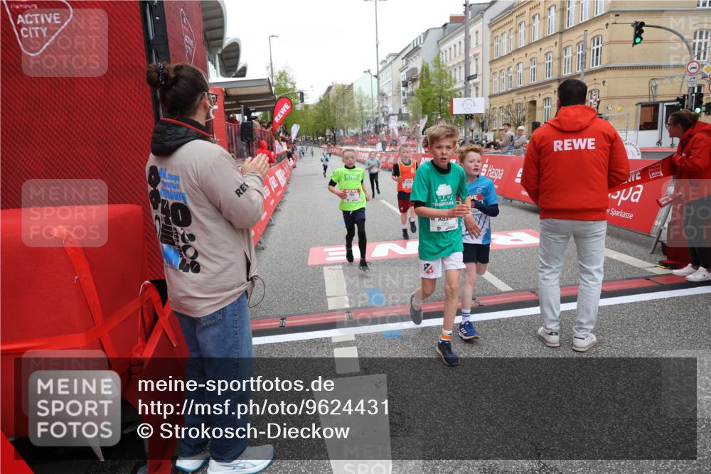25.04.2026 - Das Zehntel Strokosch-Dieckow http://msf.ph/oto/9624431 25.04.2026 10:47:59 Ziel 7159, 7412, 7612, 7742, 7961 meine-sportfotos.de