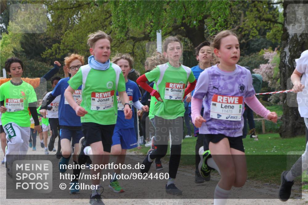 25.04.2026 - Das Zehntel Zöllner http://msf.ph/oto/9624460 25.04.2026 11:40:19 Laufen 12701, 05, 12187, 105, 12222, 11475 meine-sportfotos.de