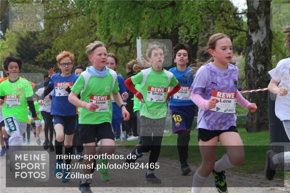 25.04.2026 - Das Zehntel Zöllner http://msf.ph/oto/9624465 25.04.2026 11:40:19 Laufen 12701, 1050, 2187, 10502, 12222, 113, 11475 meine-sportfotos.de