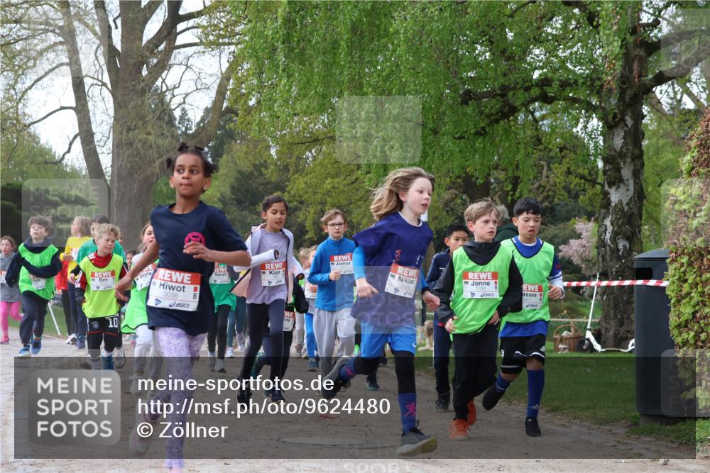 25.04.2026 - Das Zehntel Zöllner http://msf.ph/oto/9624480 25.04.2026 07:43:30 Laufen 10, 3038 meine-sportfotos.de