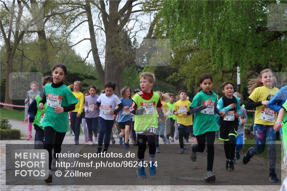 25.04.2026 - Das Zehntel Zöllner http://msf.ph/oto/9624514 25.04.2026 07:43:32 Laufen 446, 3160, 2479, 1579 meine-sportfotos.de