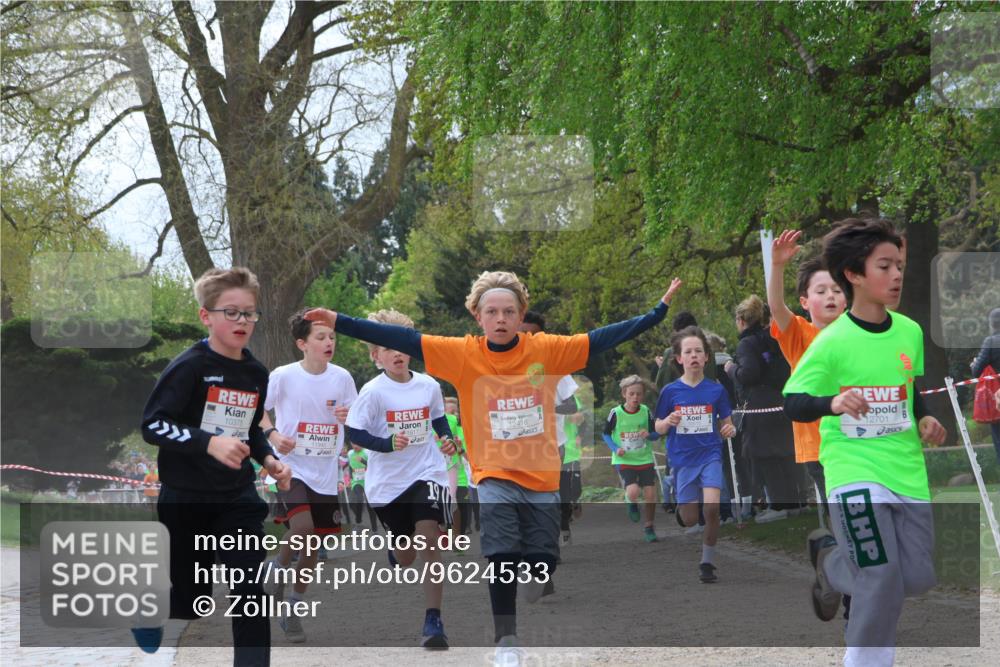 25.04.2026 - Das Zehntel Zöllner http://msf.ph/oto/9624533 25.04.2026 11:40:21 Laufen 10375, 12416, 12701 meine-sportfotos.de