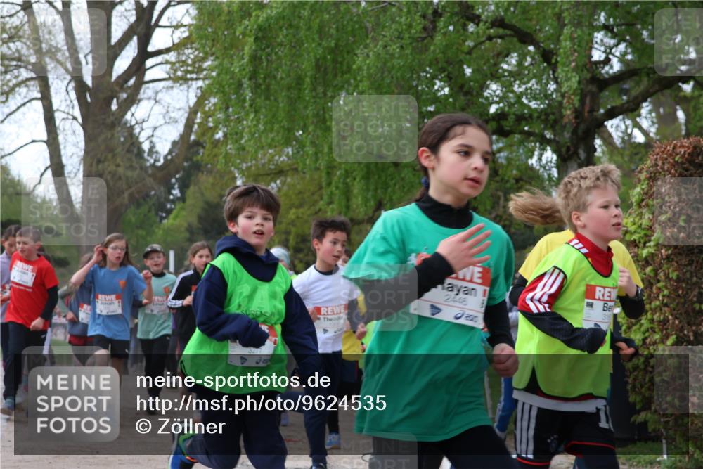 25.04.2026 - Das Zehntel Zöllner http://msf.ph/oto/9624535 25.04.2026 07:43:33 Laufen 2448 meine-sportfotos.de