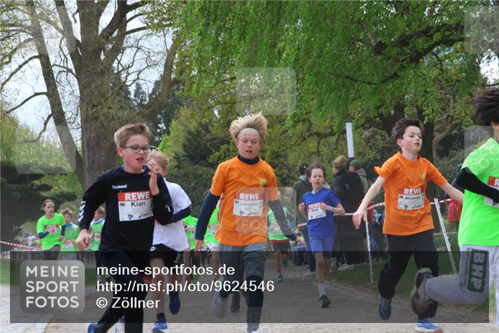 25.04.2026 - Das Zehntel Zöllner http://msf.ph/oto/9624546 25.04.2026 11:40:21 Laufen 10375, 12416, 12442 meine-sportfotos.de