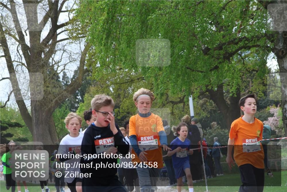 25.04.2026 - Das Zehntel Zöllner http://msf.ph/oto/9624558 25.04.2026 11:40:21 Laufen 10, 12416, 12442 meine-sportfotos.de