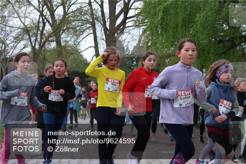 25.04.2026 - Das Zehntel Zöllner http://msf.ph/oto/9624595 25.04.2026 07:43:37 Laufen 3622, 3619, 3623, 3427, 3404, 070 meine-sportfotos.de
