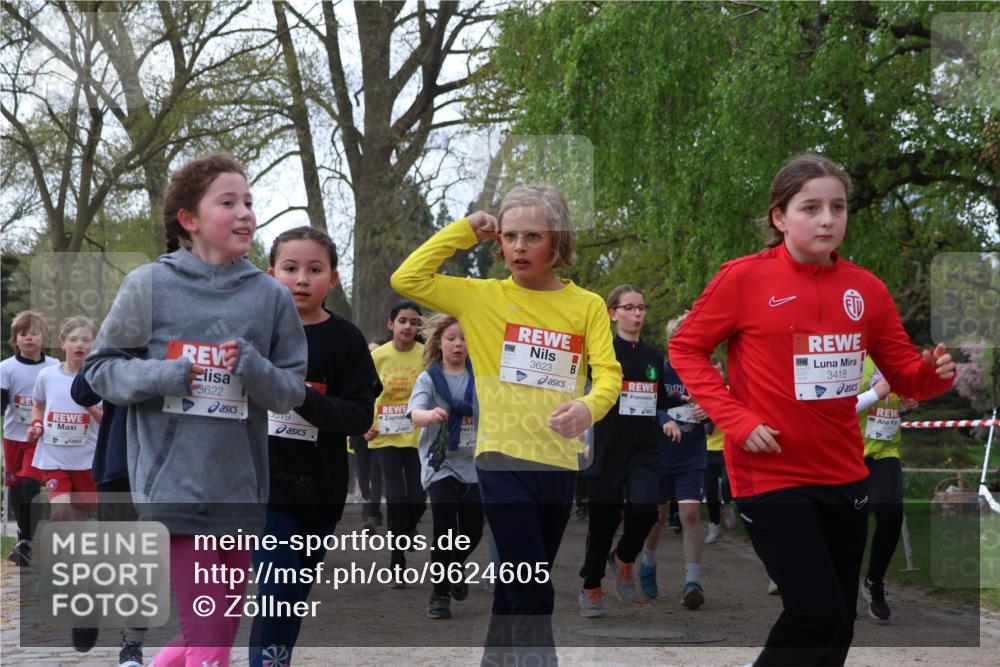 25.04.2026 - Das Zehntel Zöllner http://msf.ph/oto/9624605 25.04.2026 07:43:38 Laufen 3622, 3679, 3623, 3418 meine-sportfotos.de
