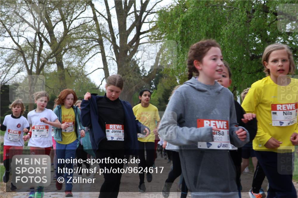 25.04.2026 - Das Zehntel Zöllner http://msf.ph/oto/9624617 25.04.2026 07:43:38 Laufen 3626, 6622, 3623 meine-sportfotos.de