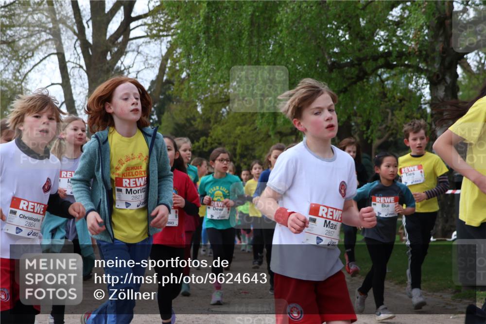 25.04.2026 - Das Zehntel Zöllner http://msf.ph/oto/9624643 25.04.2026 07:43:40 Laufen 2864, 29, 2821, 2857, 2206 meine-sportfotos.de