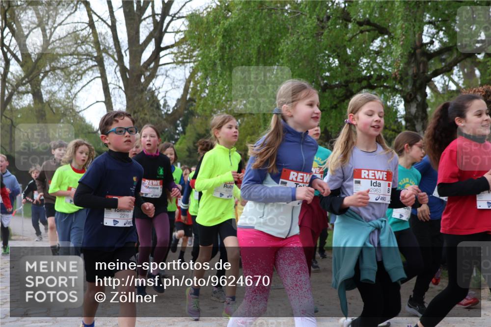25.04.2026 - Das Zehntel Zöllner http://msf.ph/oto/9624670 25.04.2026 07:43:42 Laufen 2216, 68, 2963 meine-sportfotos.de
