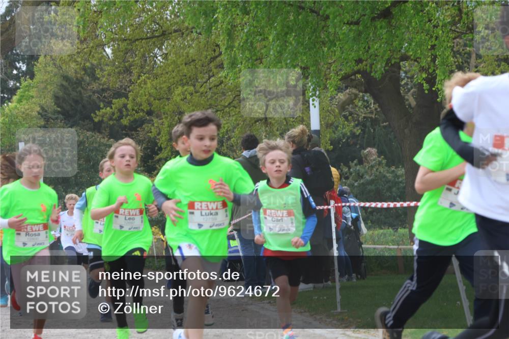 25.04.2026 - Das Zehntel Zöllner http://msf.ph/oto/9624672 25.04.2026 11:40:24 Laufen 12800, 12697, 12759, 10799 meine-sportfotos.de