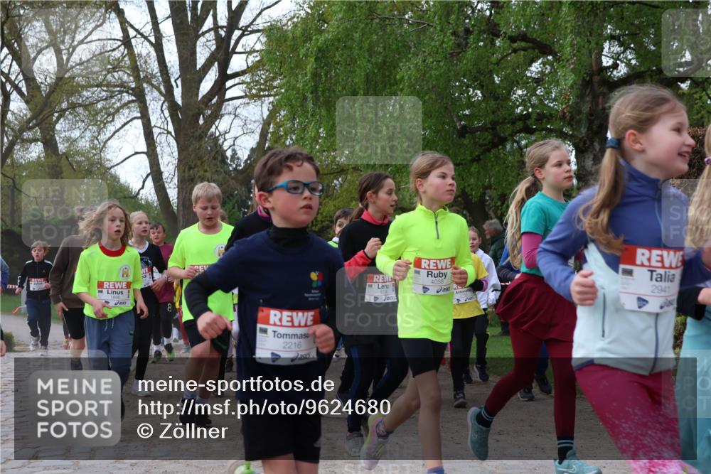 25.04.2026 - Das Zehntel Zöllner http://msf.ph/oto/9624680 25.04.2026 07:43:42 Laufen 8, 2216, 4058, 2941 meine-sportfotos.de