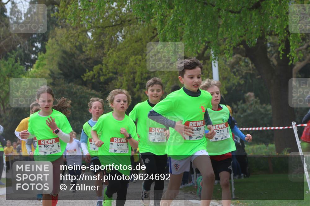 25.04.2026 - Das Zehntel Zöllner http://msf.ph/oto/9624692 25.04.2026 11:40:24 Laufen 2759, 12800, 12697, 12708, 10799 meine-sportfotos.de