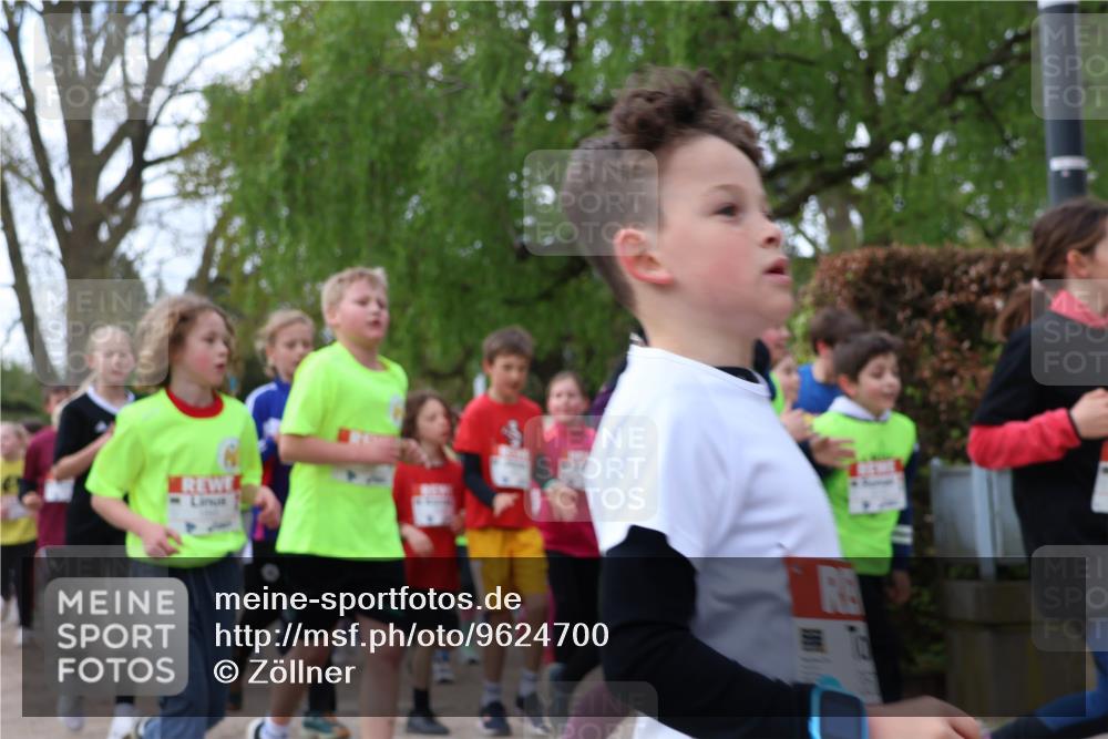 25.04.2026 - Das Zehntel Zöllner http://msf.ph/oto/9624700 25.04.2026 07:43:43 Laufen  meine-sportfotos.de