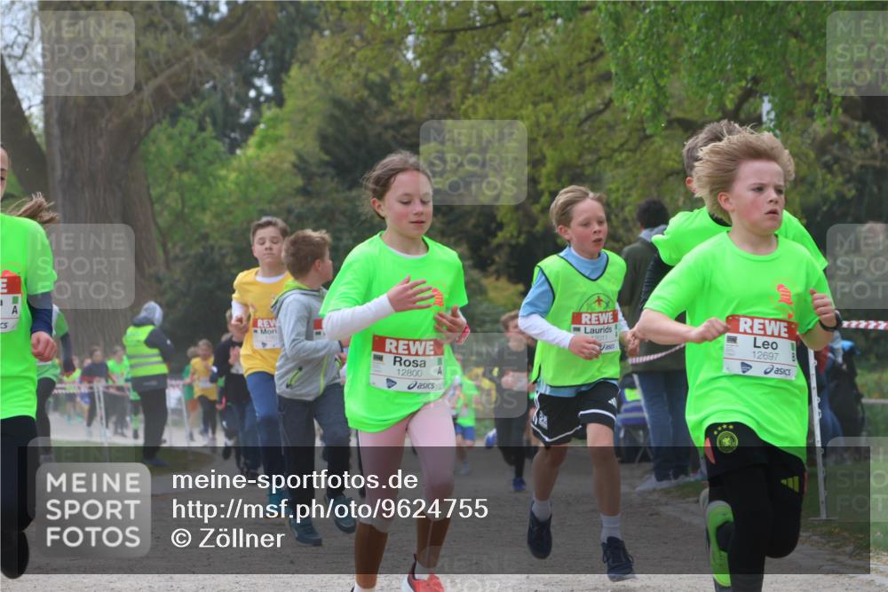 25.04.2026 - Das Zehntel Zöllner http://msf.ph/oto/9624755 25.04.2026 11:40:25 Laufen 12800, 777777, 12011, 12697 meine-sportfotos.de