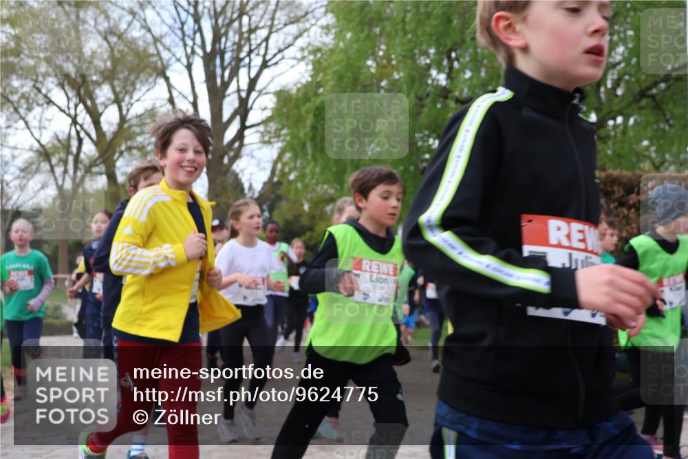 25.04.2026 - Das Zehntel Zöllner http://msf.ph/oto/9624775 25.04.2026 07:43:48 Laufen 3139 meine-sportfotos.de