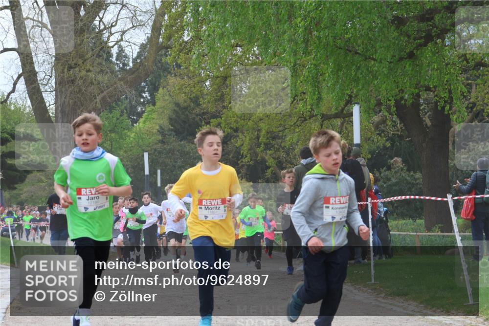 25.04.2026 - Das Zehntel Zöllner http://msf.ph/oto/9624897 25.04.2026 11:40:27 Laufen 12180, 11837, 10404 meine-sportfotos.de