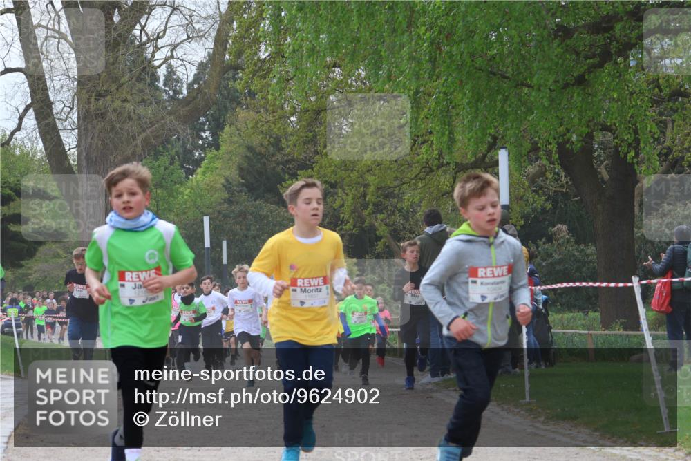 25.04.2026 - Das Zehntel Zöllner http://msf.ph/oto/9624902 25.04.2026 11:40:27 Laufen 1218, 11837, 10404 meine-sportfotos.de