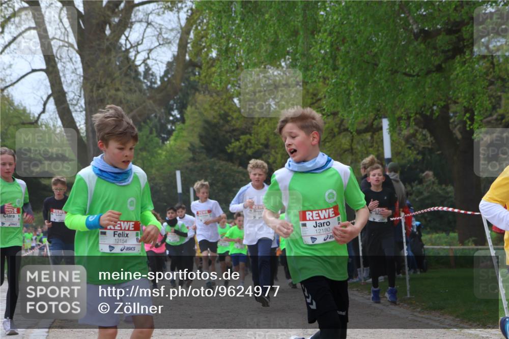 25.04.2026 - Das Zehntel Zöllner http://msf.ph/oto/9624977 25.04.2026 11:40:28 Laufen 12205, 12154, 12180 meine-sportfotos.de