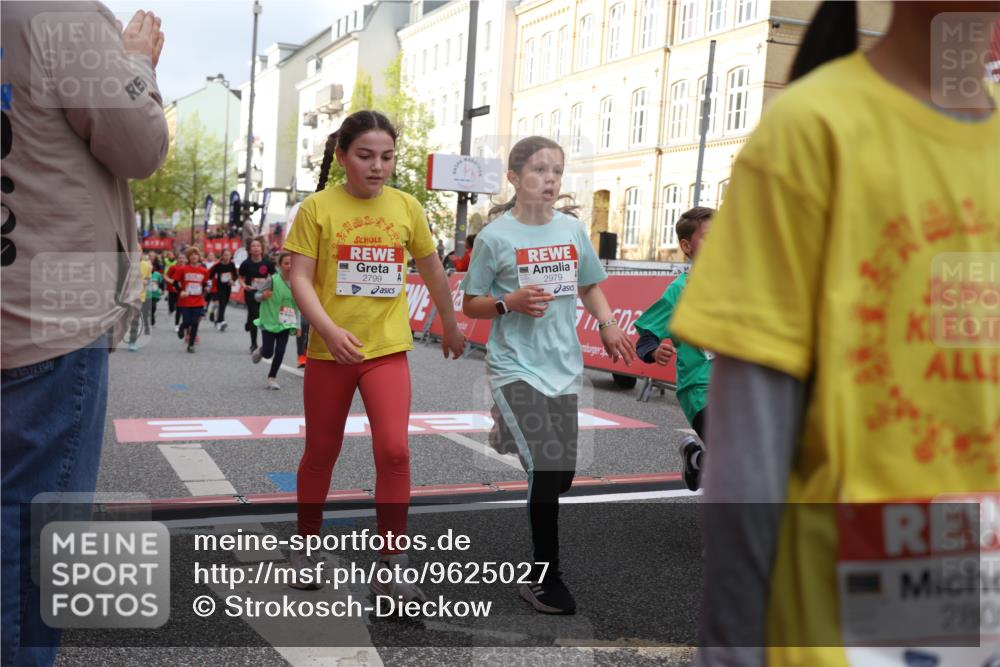 25.04.2026 - Das Zehntel Strokosch-Dieckow http://msf.ph/oto/9625027 25.04.2026 08:57:32 Ziel 1318, 1557, 1566, 1734, 1814, 1905, 2247, 2274, 2435, 2443, 2512, 2522, 2563, 2799, 2805, 2835, 2979, 3274, 3556, 3566 meine-sportfotos.de