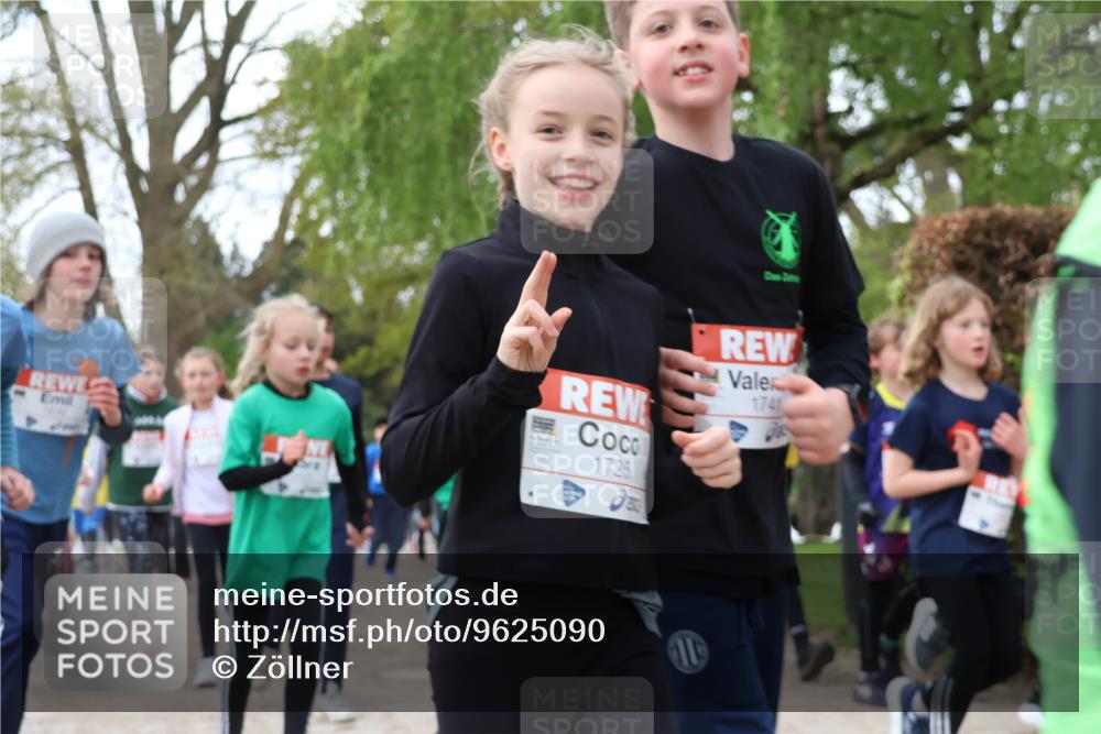 25.04.2026 - Das Zehntel Zöllner http://msf.ph/oto/9625090 25.04.2026 07:44:05 Laufen 1725, 1741 meine-sportfotos.de