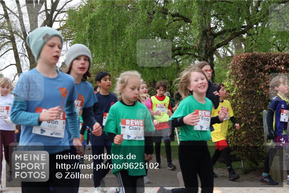 25.04.2026 - Das Zehntel Zöllner http://msf.ph/oto/9625102 25.04.2026 07:44:06 Laufen 41, 1638, 2423, 2416 meine-sportfotos.de