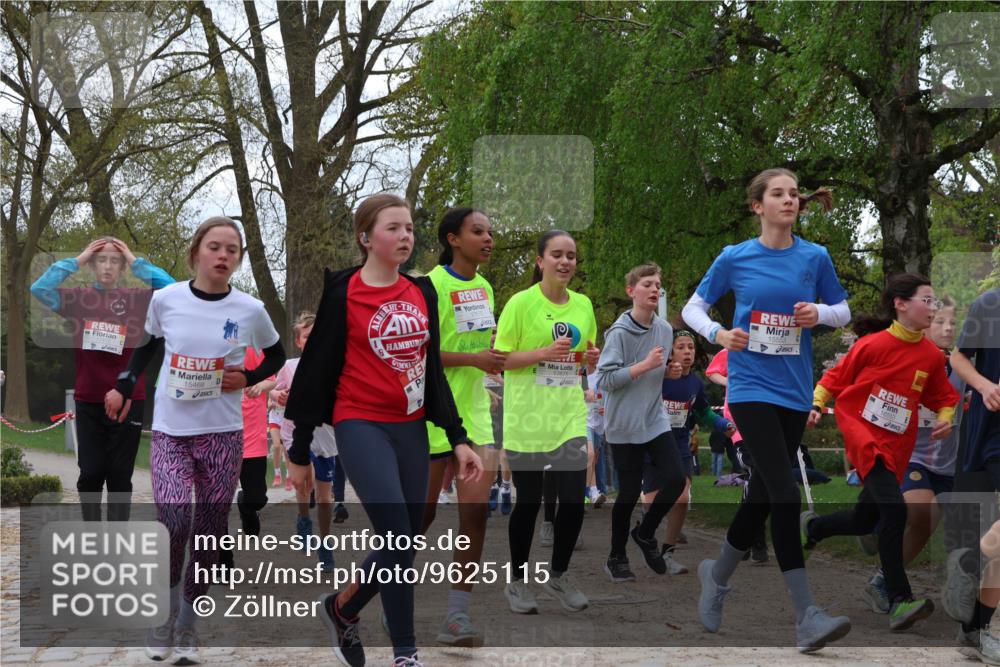 25.04.2026 - Das Zehntel Zöllner http://msf.ph/oto/9625115 25.04.2026 13:43:07 Laufen 15468, 17675, 1555, 16553 meine-sportfotos.de