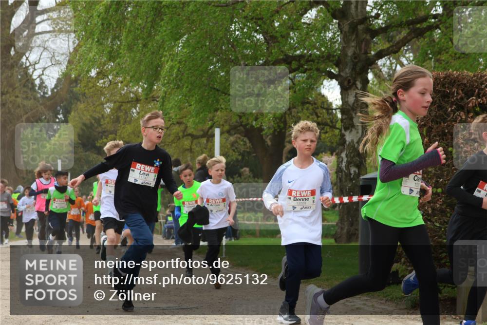 25.04.2026 - Das Zehntel Zöllner http://msf.ph/oto/9625132 25.04.2026 11:40:31 Laufen 11741, 13029, 1225 meine-sportfotos.de