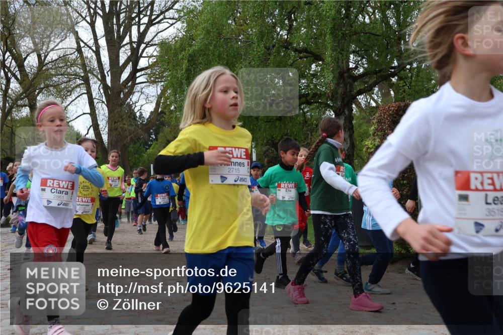 25.04.2026 - Das Zehntel Zöllner http://msf.ph/oto/9625141 25.04.2026 07:44:08 Laufen 2861, 2708, 2715, 3518 meine-sportfotos.de