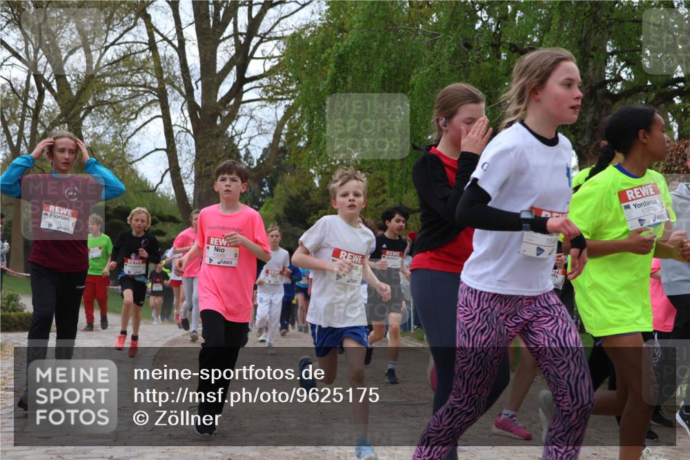 25.04.2026 - Das Zehntel Zöllner http://msf.ph/oto/9625175 25.04.2026 13:43:09 Laufen 15260, 17670 meine-sportfotos.de