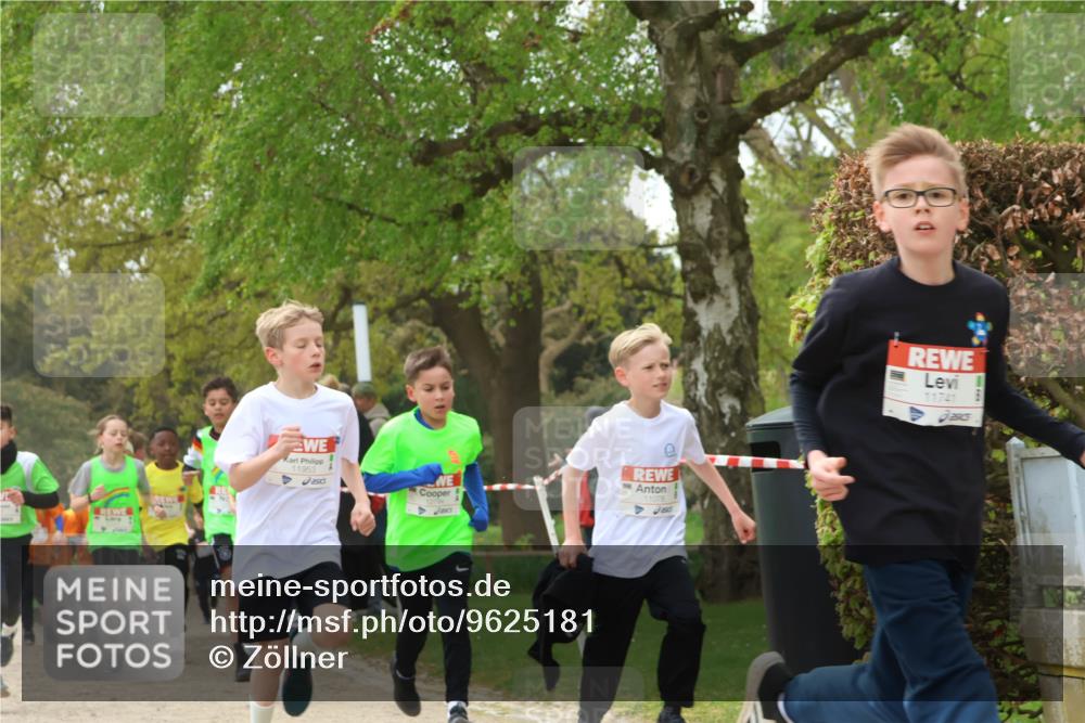 25.04.2026 - Das Zehntel Zöllner http://msf.ph/oto/9625181 25.04.2026 11:40:32 Laufen 11953, 11078, 11741 meine-sportfotos.de