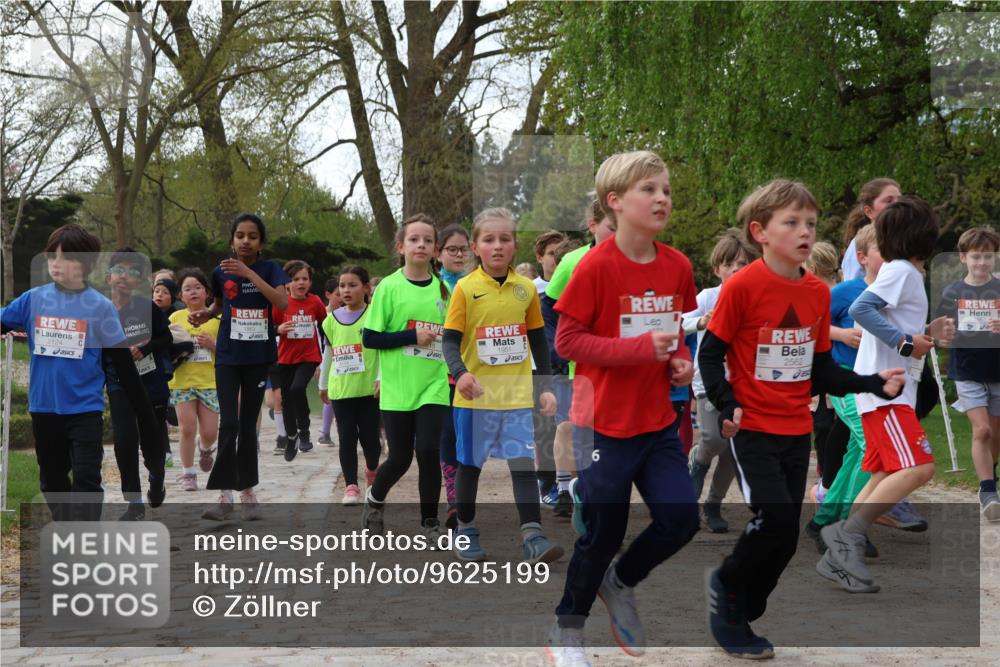 25.04.2026 - Das Zehntel Zöllner http://msf.ph/oto/9625199 25.04.2026 07:44:12 Laufen 2124, 1951, 2562 meine-sportfotos.de