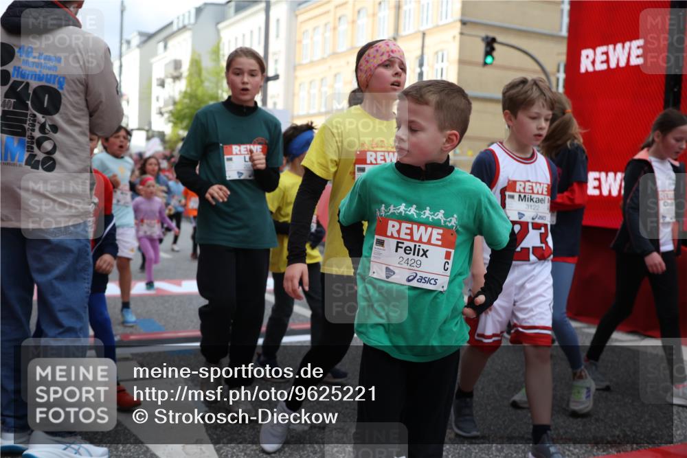 25.04.2026 - Das Zehntel Strokosch-Dieckow http://msf.ph/oto/9625221 25.04.2026 08:57:40 Ziel 1085, 1259, 1280, 1299, 1313, 1563, 1815, 1993, 1998, 2076, 2393, 2429, 2462, 2537, 2563, 2629, 2651, 2674, 2710, 2747, 2802, 2816, 2818, 2970, 3005, 3029, 3047, 3068, 3122, 3420, 3558, 3566, 3577, 3657, 3812, 3904, 4071 meine-sportfotos.de