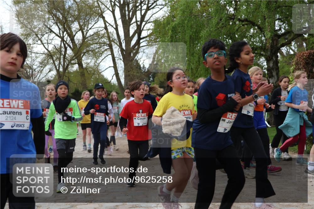 25.04.2026 - Das Zehntel Zöllner http://msf.ph/oto/9625258 25.04.2026 07:44:16 Laufen 2124 meine-sportfotos.de