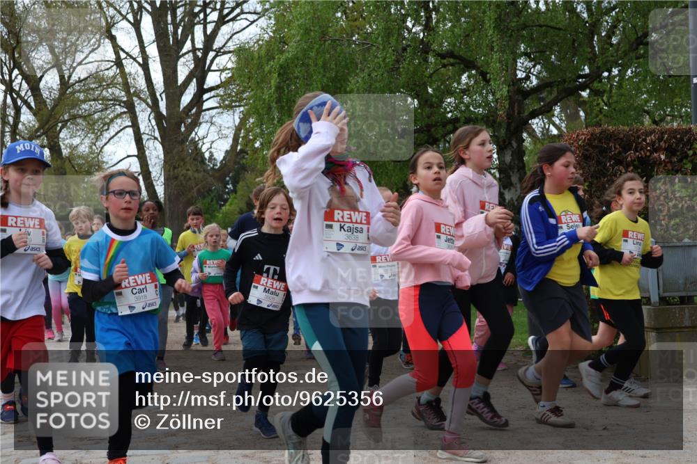 25.04.2026 - Das Zehntel Zöllner http://msf.ph/oto/9625356 25.04.2026 07:44:25 Laufen 19, 3918, 3928, 3638 meine-sportfotos.de