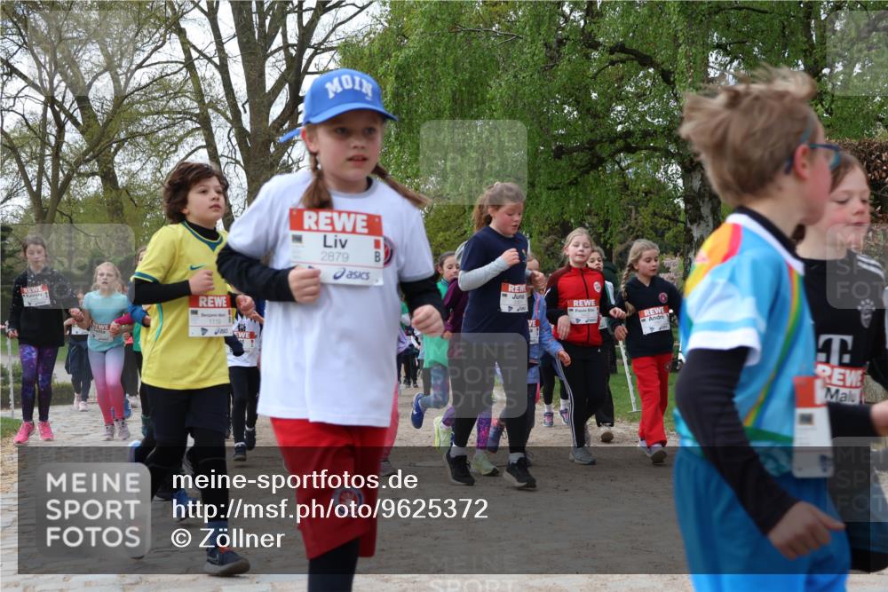 25.04.2026 - Das Zehntel Zöllner http://msf.ph/oto/9625372 25.04.2026 07:44:26 Laufen 1119, 2879 meine-sportfotos.de