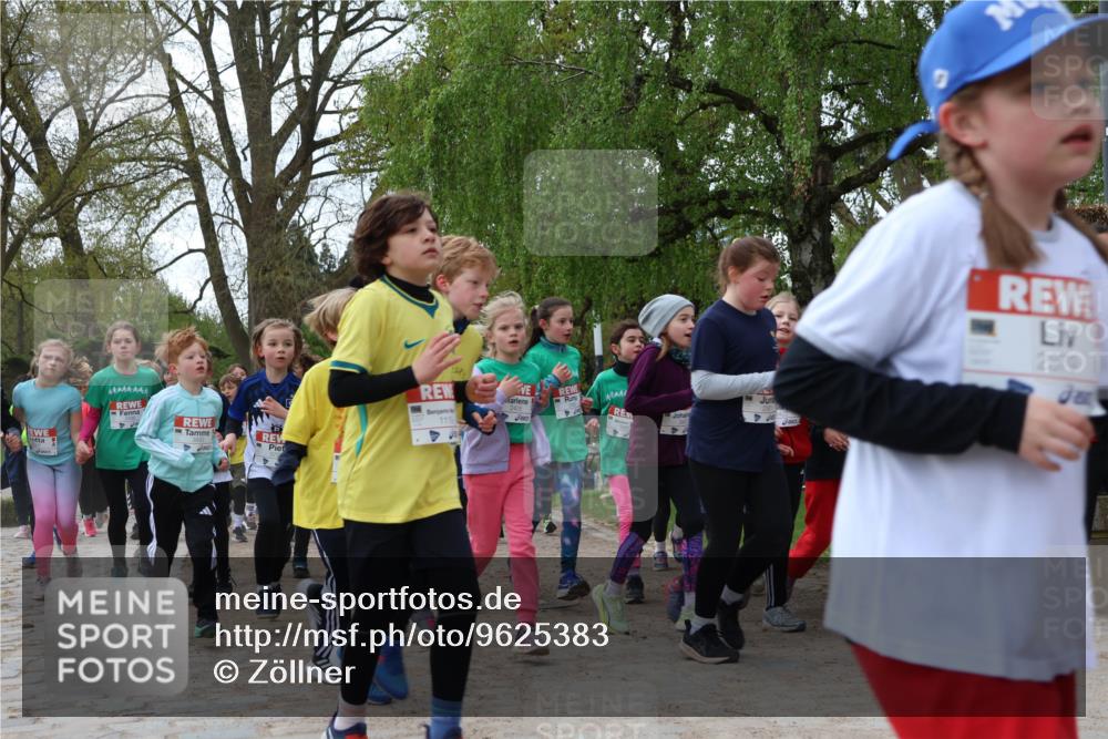 25.04.2026 - Das Zehntel Zöllner http://msf.ph/oto/9625383 25.04.2026 07:44:27 Laufen 4444444, 295, 6, 1119, 250, 2879 meine-sportfotos.de