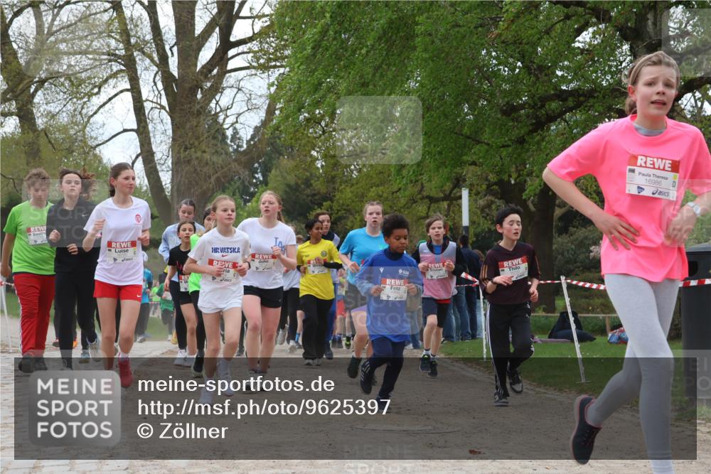 25.04.2026 - Das Zehntel Zöllner http://msf.ph/oto/9625397 25.04.2026 13:43:13 Laufen 16986 meine-sportfotos.de