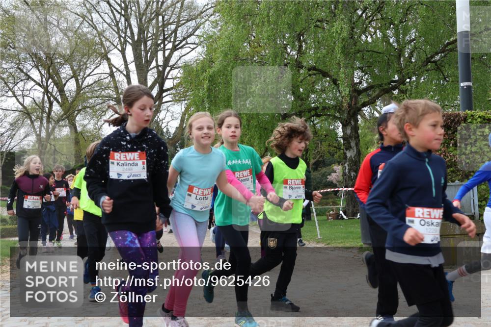 25.04.2026 - Das Zehntel Zöllner http://msf.ph/oto/9625426 25.04.2026 07:44:29 Laufen 2488, 2507, 1229 meine-sportfotos.de