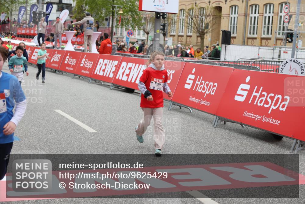 25.04.2026 - Das Zehntel Strokosch-Dieckow http://msf.ph/oto/9625429 25.04.2026 10:52:51 Ziel 5067, 5733, 6100, 6142, 6352, 6357, 7436, 7734, 7758, 8015, 8042 meine-sportfotos.de