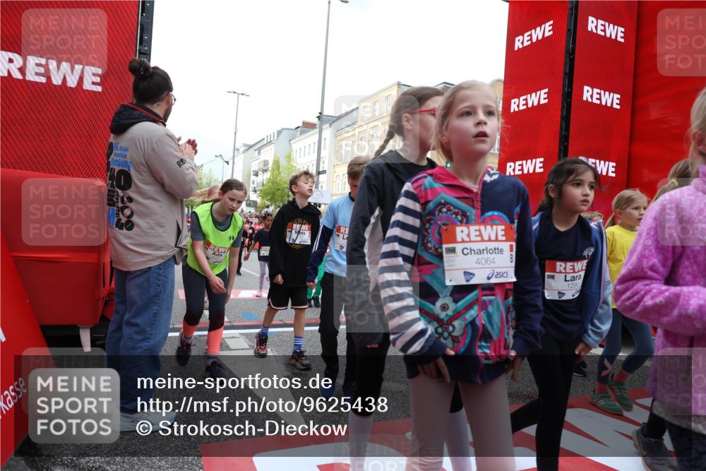 25.04.2026 - Das Zehntel Strokosch-Dieckow http://msf.ph/oto/9625438 25.04.2026 08:58:03 Ziel 1176, 1182, 1271, 1290, 1339, 1654, 1763, 1820, 1895, 1909, 1924, 1946, 1986, 1991, 2550, 2753, 2755, 2762, 2819, 2852, 2920, 3038, 3064, 3226, 3256, 3456, 3655, 3660, 3730, 3938, 3944, 4018 meine-sportfotos.de