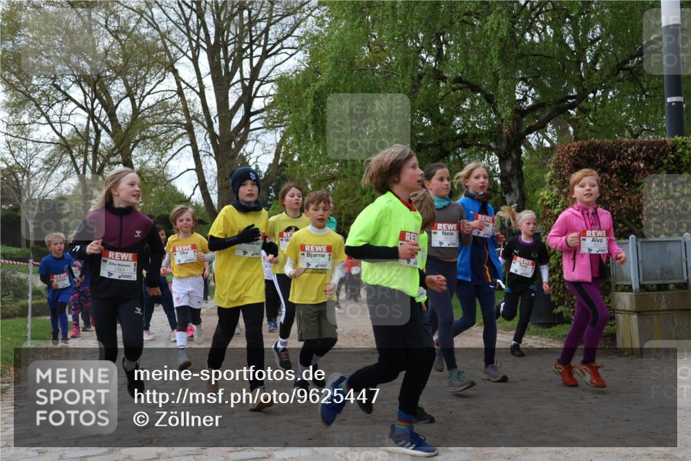 25.04.2026 - Das Zehntel Zöllner http://msf.ph/oto/9625447 25.04.2026 07:44:30 Laufen 1564 meine-sportfotos.de
