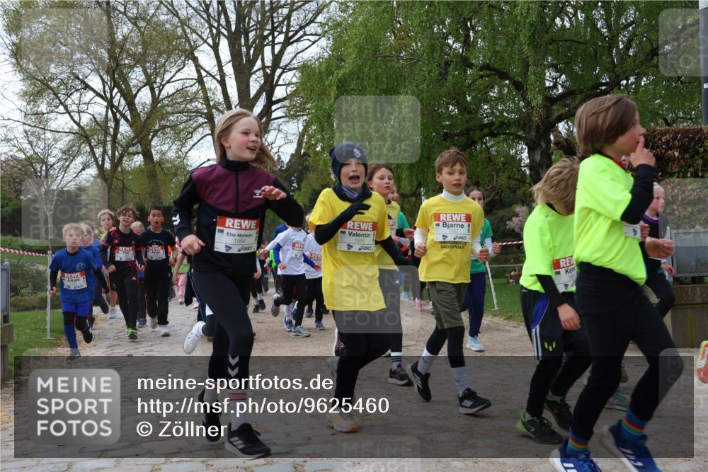 25.04.2026 - Das Zehntel Zöllner http://msf.ph/oto/9625460 25.04.2026 07:44:31 Laufen 1564, 1555 meine-sportfotos.de