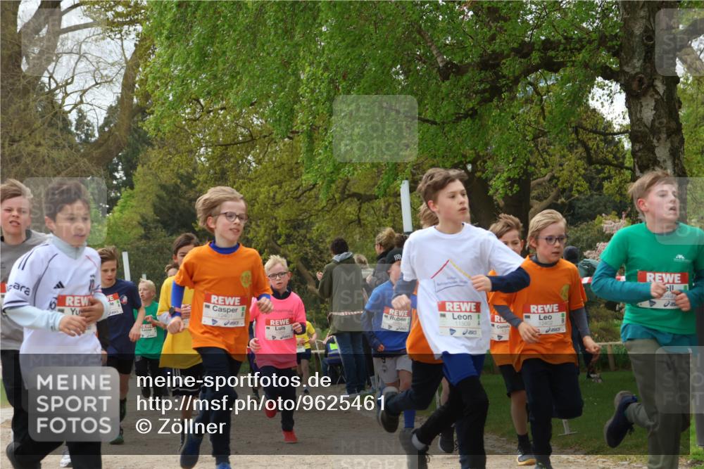 25.04.2026 - Das Zehntel Zöllner http://msf.ph/oto/9625461 25.04.2026 11:40:36 Laufen 12401, 12402, 123, 11509 meine-sportfotos.de