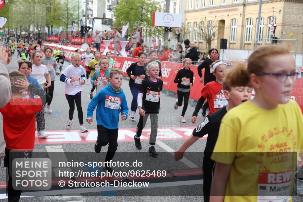 25.04.2026 - Das Zehntel Strokosch-Dieckow http://msf.ph/oto/9625469 25.04.2026 08:58:08 Ziel 1339, 1725, 1741, 1748, 1924, 1946, 1965, 1986, 1991, 2028, 2165, 2258, 2311, 2538, 2550, 2819, 2917, 2920, 2921, 3038, 3064, 3226, 3256, 3456, 3581, 3666, 3755, 3938, 4056 meine-sportfotos.de