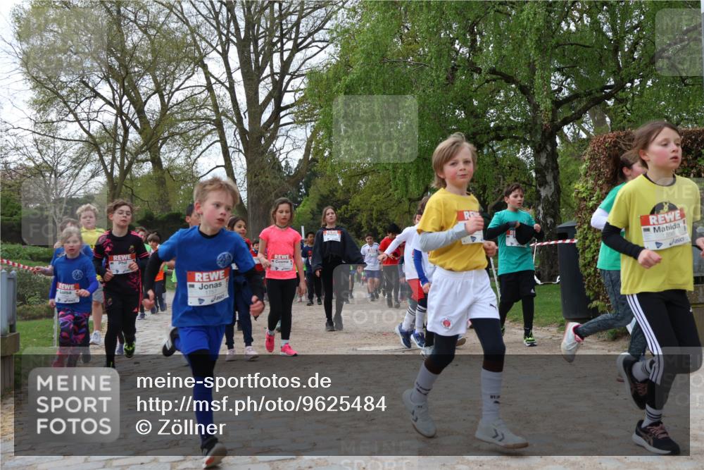 25.04.2026 - Das Zehntel Zöllner http://msf.ph/oto/9625484 25.04.2026 07:44:32 Laufen 1556, 1757 meine-sportfotos.de