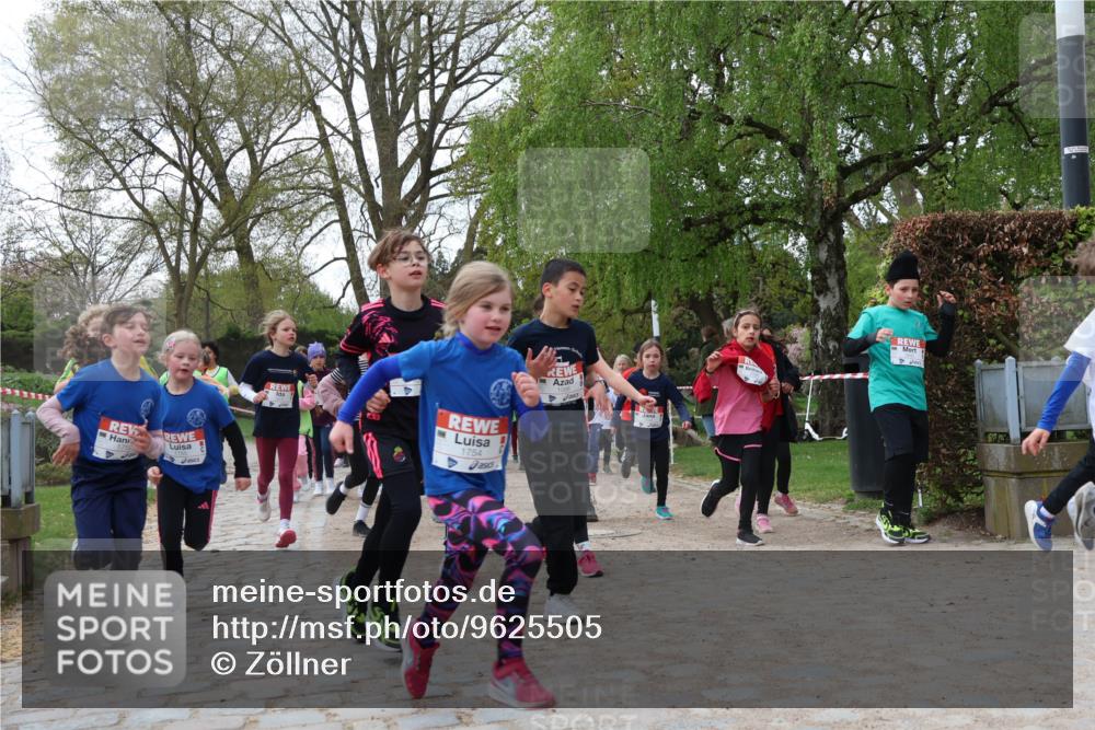 25.04.2026 - Das Zehntel Zöllner http://msf.ph/oto/9625505 25.04.2026 07:44:33 Laufen 1754 meine-sportfotos.de
