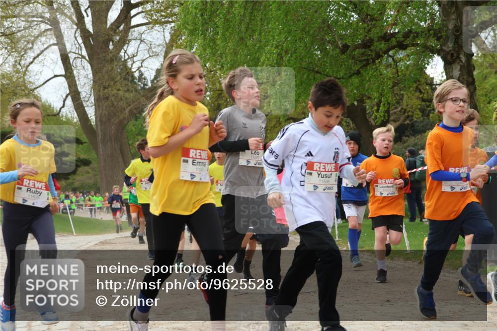 25.04.2026 - Das Zehntel Zöllner http://msf.ph/oto/9625528 25.04.2026 11:40:37 Laufen 11835, 11527, 250, 11506, 1240 meine-sportfotos.de