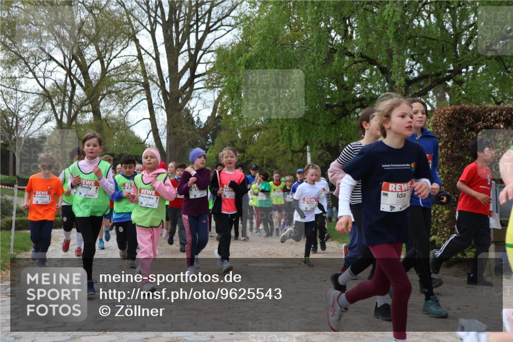 25.04.2026 - Das Zehntel Zöllner http://msf.ph/oto/9625543 25.04.2026 07:44:35 Laufen 3291 meine-sportfotos.de
